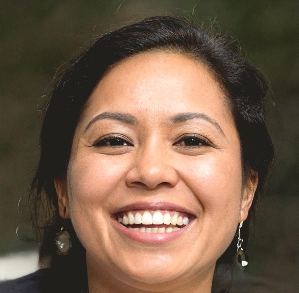 Dra. Esperanza Montemayor, Directora de Investigación